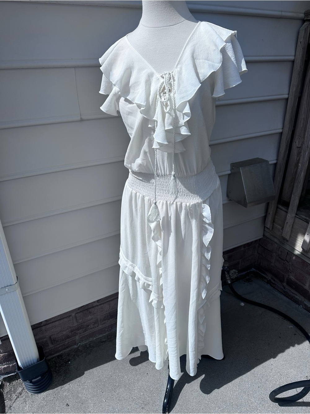 Chelsea & Violet White Ruffled Lace-Up Maxi Dress - Picture 2 of 7